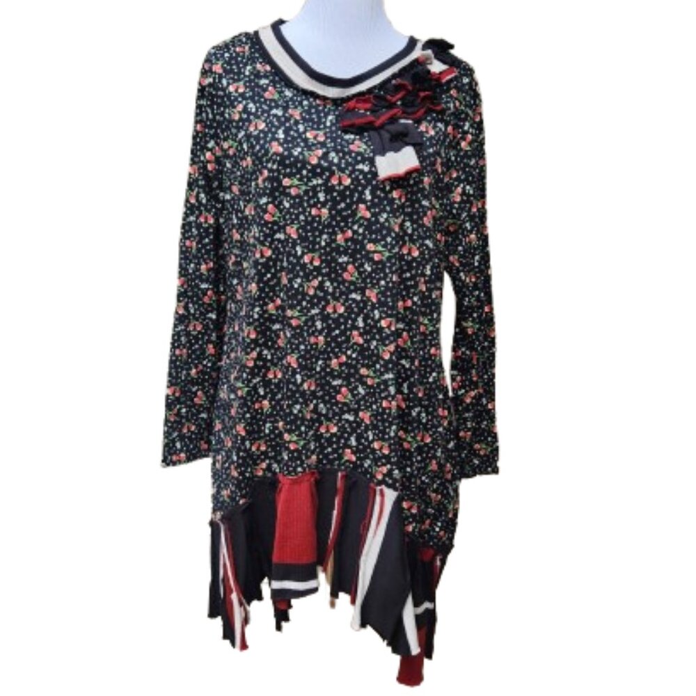 Black Ditsy Floral Print Tunic Top Knit Applique Asymmetric Hem Long Sleeve